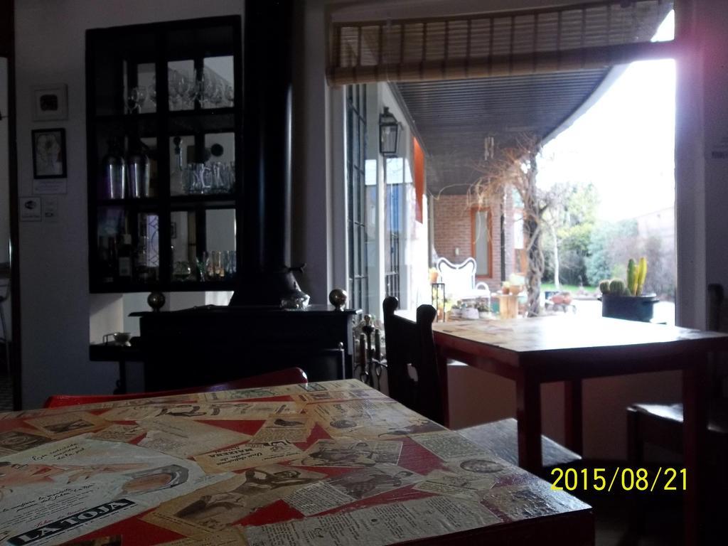 Hosteria Casa De Paula Trelew Eksteriør bilde